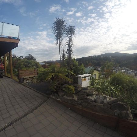 Sleep On The Steepest Street In The World! Bed & Breakfast Dunedin Bagian luar foto